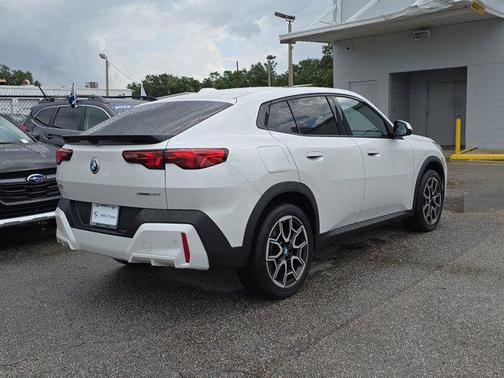 2024 BMW X2 xDrive28i