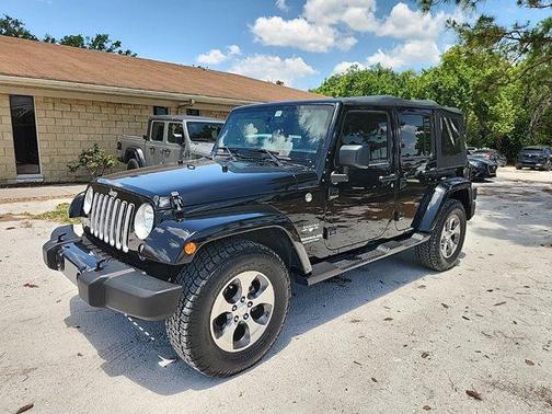 2016 Jeep Wrangler Unlimited Sahara