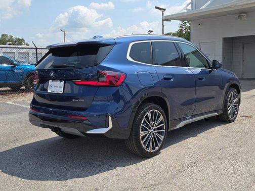 2025 BMW X1 xDrive28i