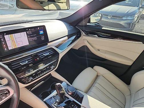 2023 BMW 540 i