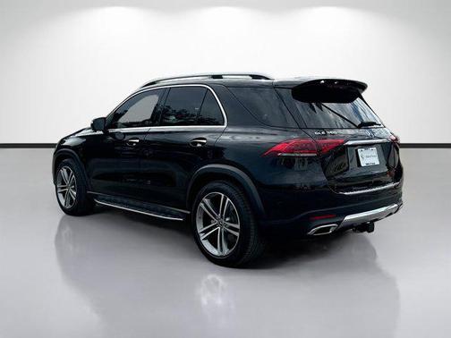 Black 2022 Mercedes-Benz GLE 350 Base