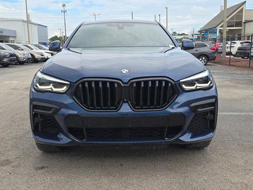2022 BMW X6 M50i