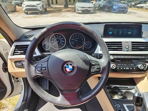 2017 BMW 320 i