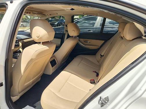 2017 BMW 320 i
