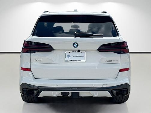 Alpine White 2026 BMW X5 PHEV xDrive50e
