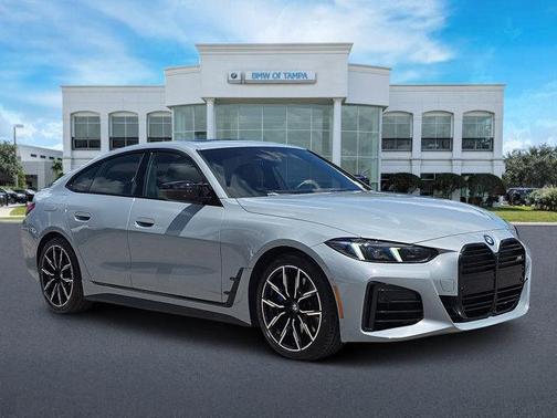 2025 BMW M440 i