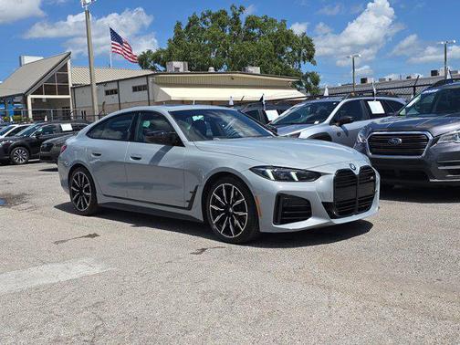 2025 BMW M440 i