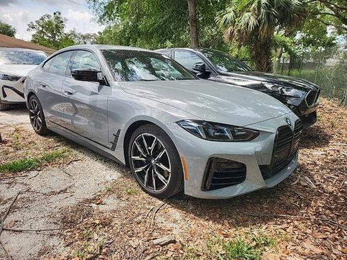 2025 BMW M440 i