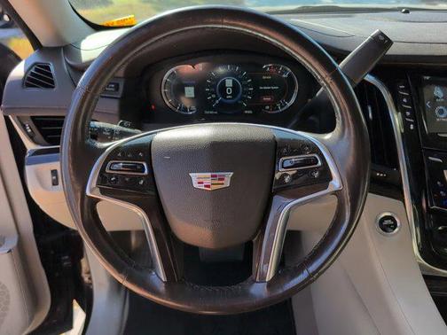 2017 Cadillac Escalade Premium Luxury