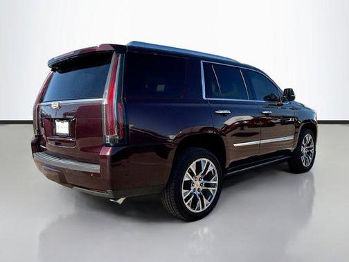 2017 Cadillac Escalade Premium Luxury
