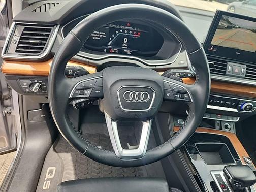 Florett Silver Metallic 2022 Audi Q5 45 S line Premium Plus