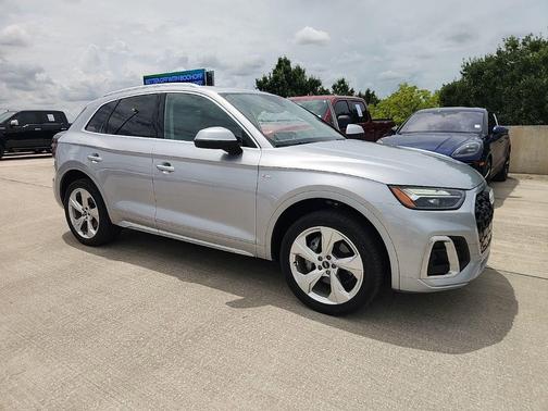 Florett Silver Metallic 2022 Audi Q5 45 S line Premium Plus