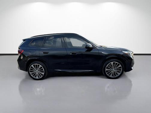 Black Sapphire Metallic 2023 BMW X1 xDrive28i
