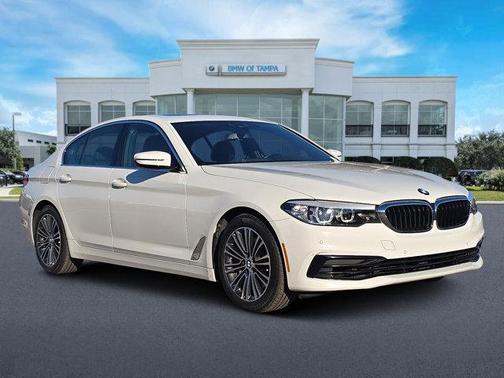 2019 BMW 540 540i