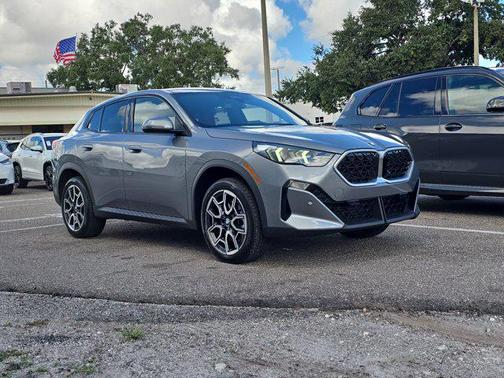 2025 BMW X2 xDrive28i