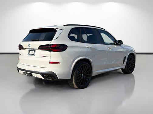 2026 BMW X5 M60i
