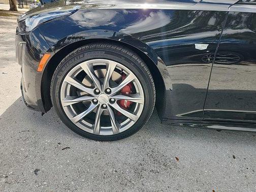 2024 Cadillac CT5 Sport