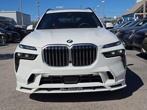 2025 BMW X7 ALPINA XB7