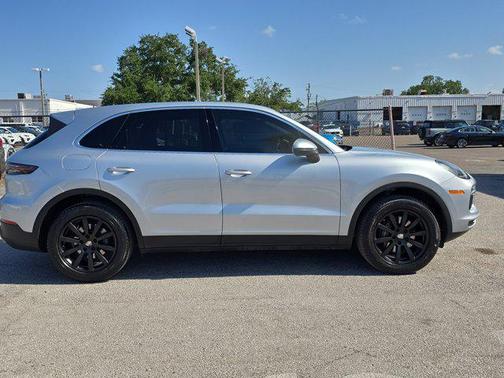 2019 Porsche Cayenne Base