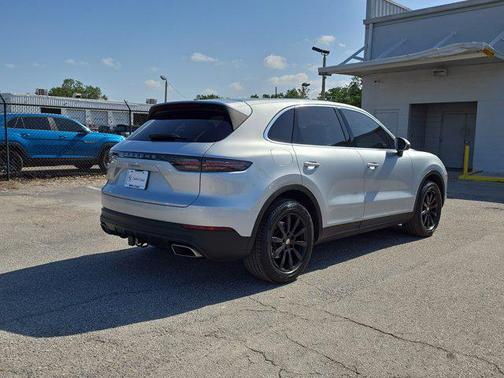2019 Porsche Cayenne Base