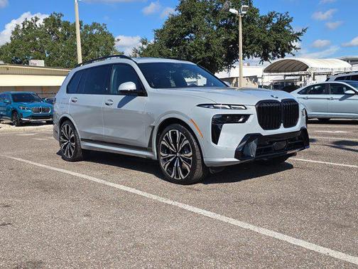 2026 BMW X7 xDrive40i