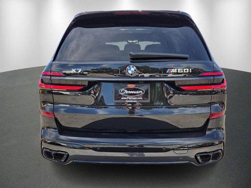 2026 BMW X7 M60i