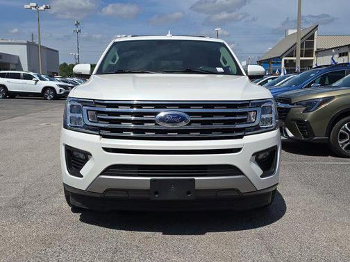 2021 Ford Expedition Max XLT