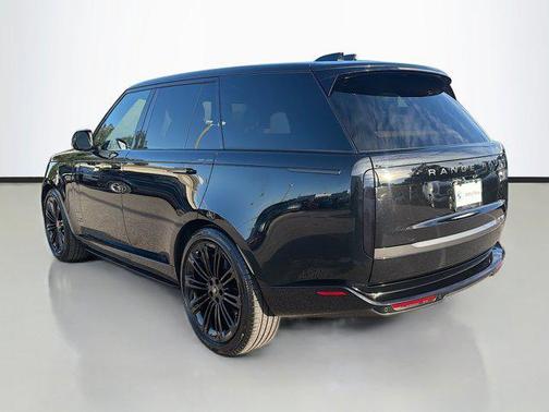 2025 Land Rover Range Rover P530 Autobiography