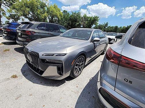 Oxide Grey Metallic 2023 BMW 740 i