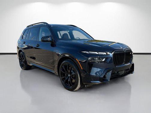 2026 BMW X7 M60i