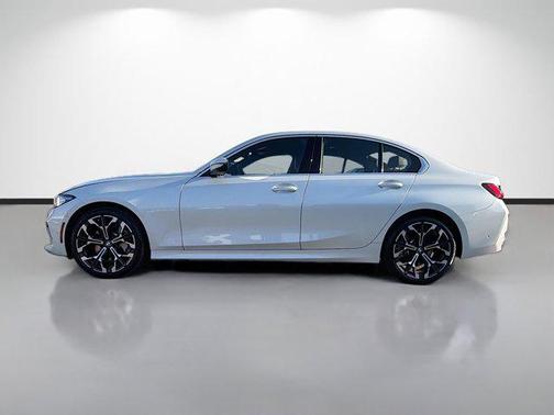 2025 BMW 330 330i