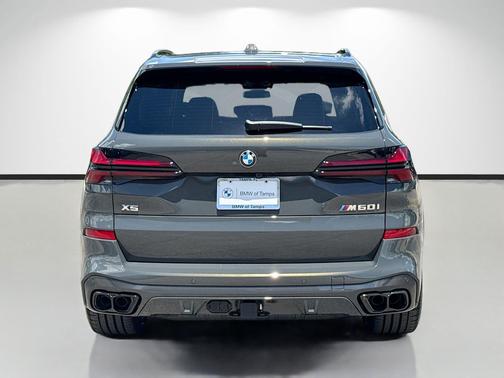 Dravit Grey Metallic 2026 BMW X5 M60i