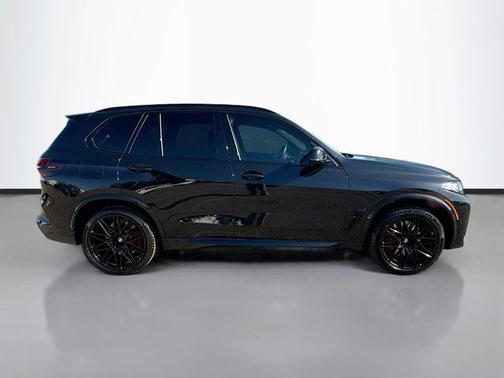 2025 BMW X5 M Base