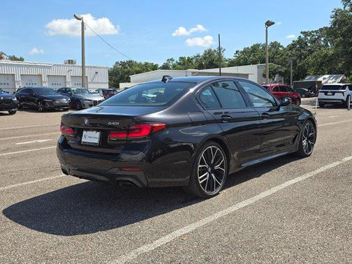 2022 BMW 540 i