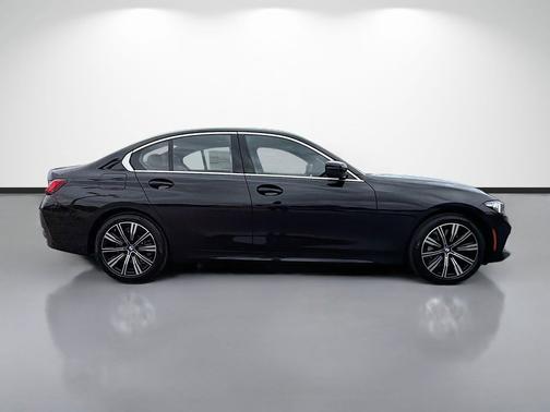 Black Sapphire Metallic 2026 BMW 330 330i