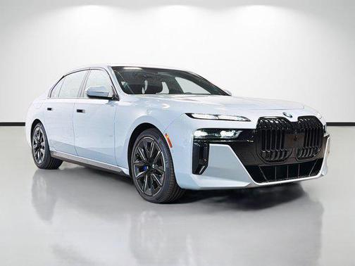 Brooklyn Grey Metallic 2023 BMW 760 i xDrive