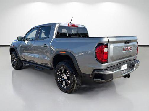 Sterling Metallic 2024 GMC Canyon AT4