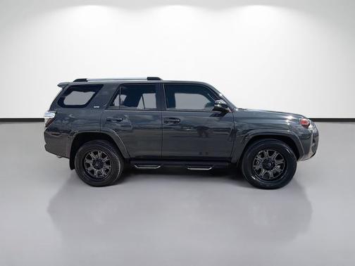 Underground 2024 Toyota 4Runner SR5 Premium