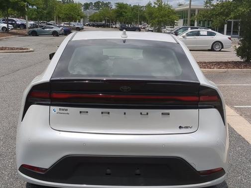 2023 Toyota Prius LE