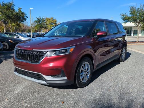 2024 Kia Carnival LX