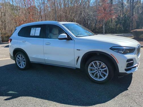 2022 BMW X5 xDrive45e