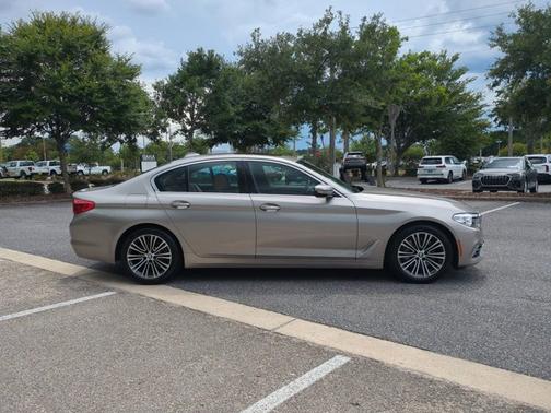 2018 BMW 530 i