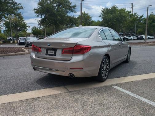 2018 BMW 530 i