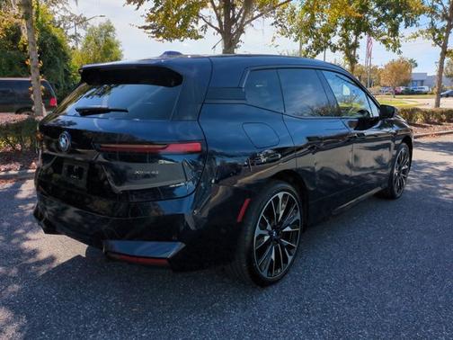 2026 BMW iX xDrive45