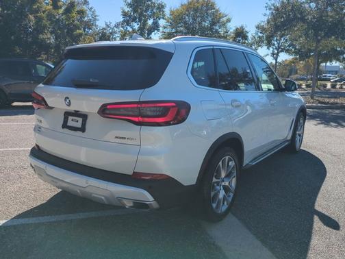 2023 BMW X5 sDrive40i