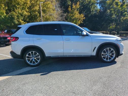 2023 BMW X5 sDrive40i