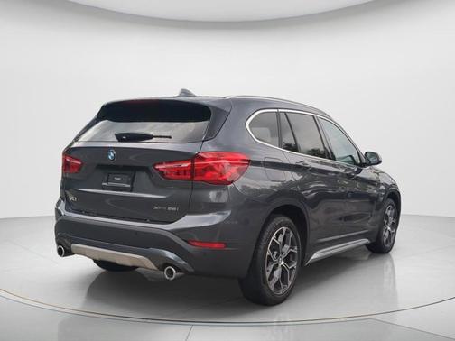 Mineral Gray Metallic 2020 BMW X1 xDrive28i