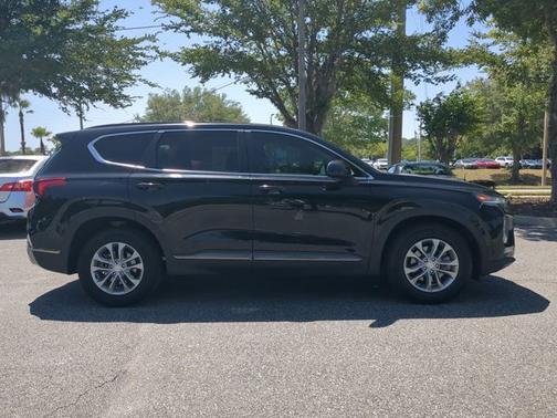 2019 Hyundai SANTA FE SE 2.4