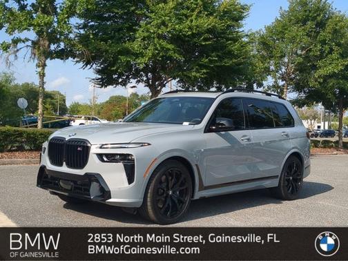 2025 BMW X7 M60i