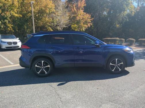 2024 Toyota Corolla Cross Hybrid XSE